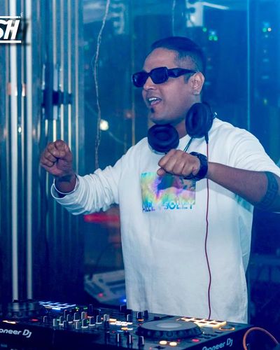 Club & Pub DJ Services