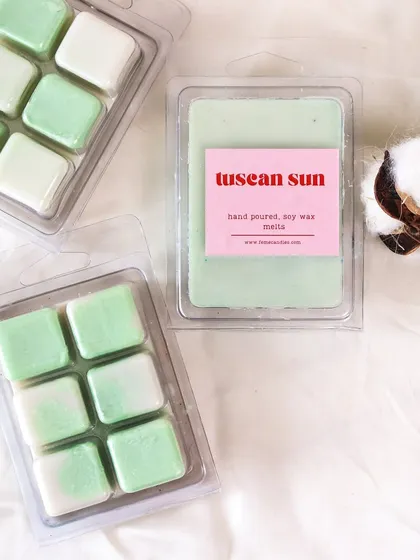 Who doesn't love a fresh and citrusy smell? Our Tuscan Sun wax melts are perfect for that.