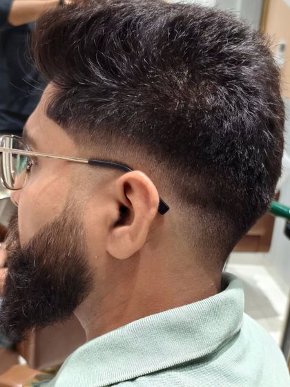 Sharp Haircuts for Men & Kids photo 51