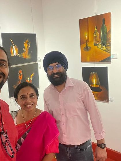 A selfie with friends who came to support the exhibition.