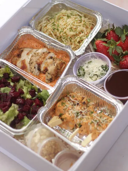 The Italian Non-Veg Date Night Meal for 2. This kit features a complete, delicious meal with chicken, pasta, salad, and dessert, making your date night effortless and special.