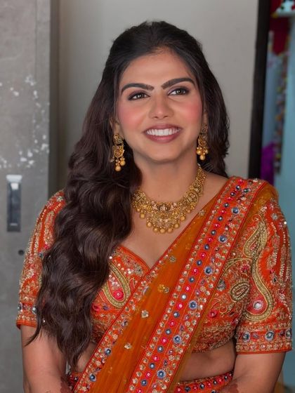 Flowing Waves & Curls photo 45