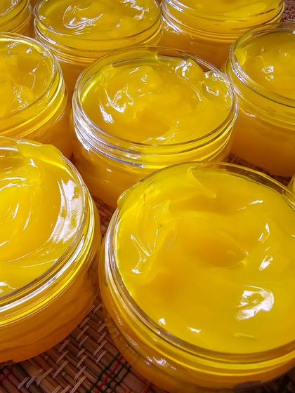 A close up showing the clarity and texture of the Saffron Day Gel. It feels as light on the skin as it looks.