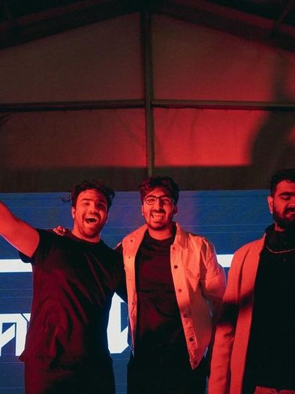 Vasishth - Live DJ Services Behind the Decks: The Lifestyle photo 13