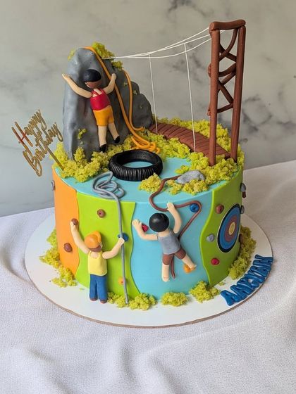 Action & Adventure Cakes photo 29
