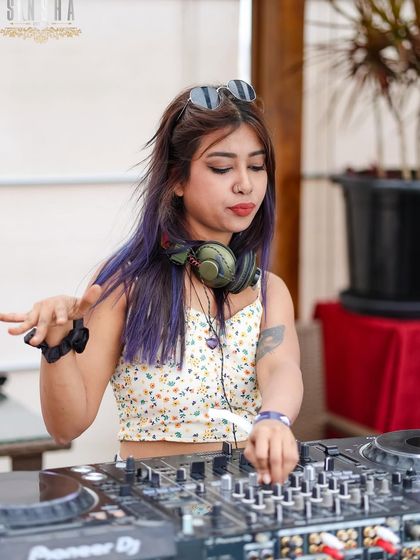 Rash - Bollywood & Commercial DJ Sundowners & Daytime Parties photo 11