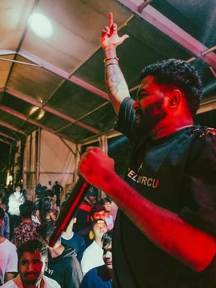 Vasishth - Live DJ Services Behind the Decks: The Lifestyle photo 16