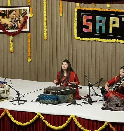 Performing with the talented Wahane Sisters at the Saptak festival in Ahmedabad. Accompanying a sitar and santoor duet presents a unique and enjoyable rhythmic challenge.