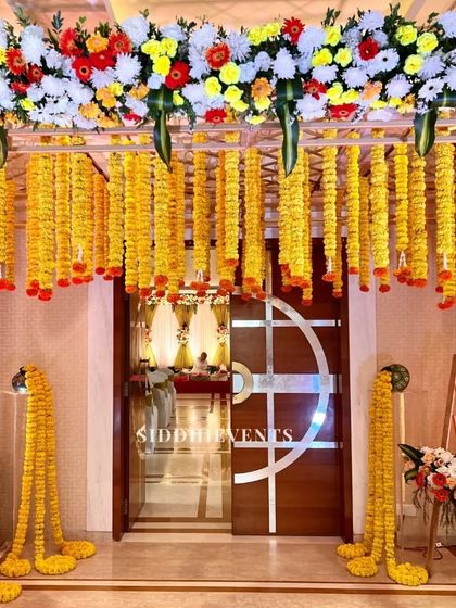 Vibrant Haldi & Traditional Themes photo 10