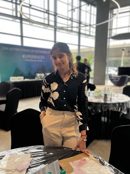 Ready for the art to begin at a corporate event. I bring all the supplies and setup, so your team can just show up and create.