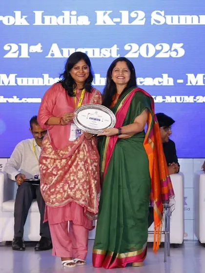 A moment of recognition at the Eldrok Mumbai Summit. These awards celebrate the powerful synergy between education leaders and innovative service providers like us.