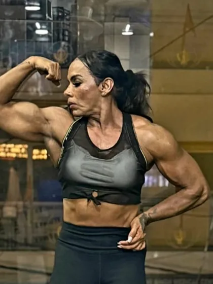 Presenting one of my formidable female champions, Reetu Verma. I specialize in coaching women's physique, helping them build powerful, aesthetic, and competition-winning bodies.