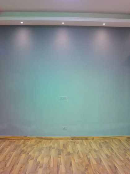 A sneak peek of our studio before the final decor. This is where the magic begins.