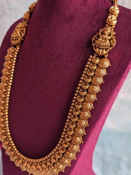 Aakruthi Abharana - Personal Jewellery Styling Traditional Temple & Antique Bridal Sets photo 16