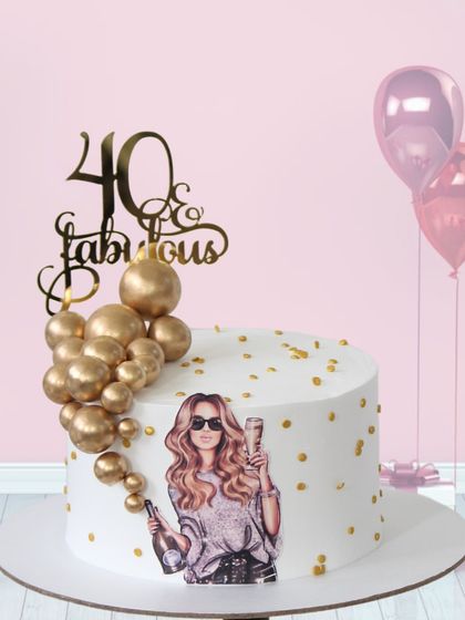 Cake in the Box - Custom Themed Cakes Fashion & Diva Cakes photo 3