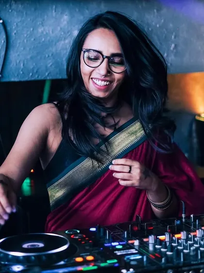 Being an artist is about expressing who you are. For me, that often means blending my culture with my music. This is the energy and passion I bring to my workshops, helping you find and share your own unique voice.