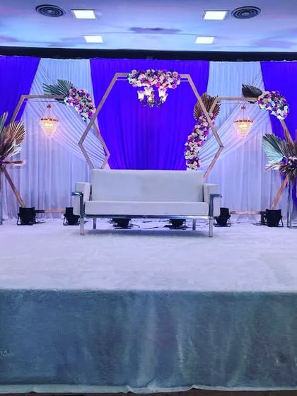 Engagement & Reception Stages photo 5