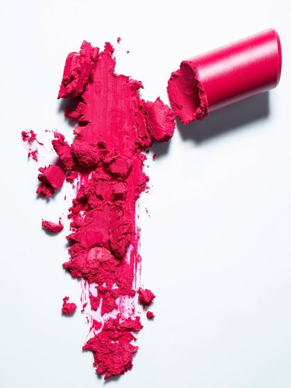 Cosmetics & Fragrance photo 3