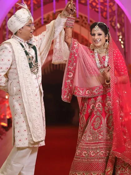 A beautiful wedding day photo. We wish all our couples a happy life together, filled with many more happy dances.