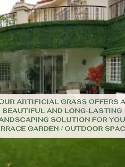 Our artificial grass provides a long-lasting and beautiful landscaping solution. Here you can see it used to create a green facade on a building, showcasing its versatility for both horizontal and vertical applications.