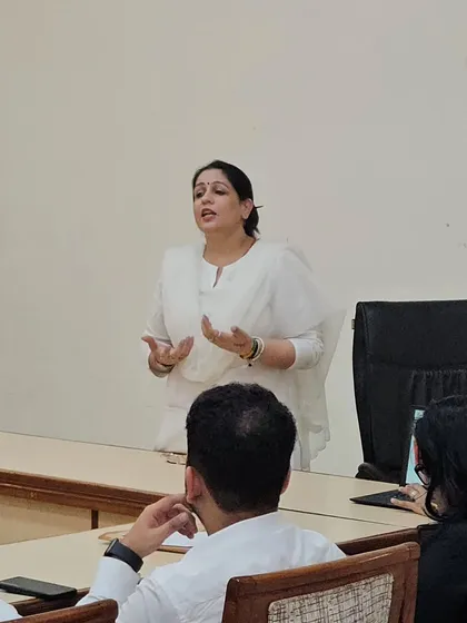 Passionate delivery is key to making legal training stick. In this session on the POSH Act, I am emphasizing a crucial point to ensure the audience grasps the seriousness of workplace harassment laws.