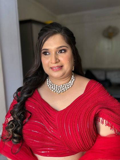 Soft & Glowing Glam photo 44