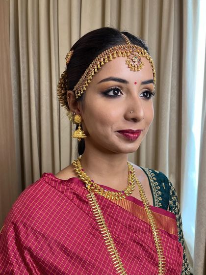 Another angle of Manasa's timeless muhurtham look. The makeup is designed to look beautiful from every angle and in every light.