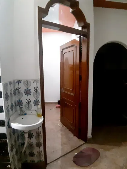 The shared washroom and sink area within the hostel. We provide all the basic necessities for athletes living and training at the academy.