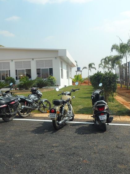Our landscaping work extends to commercial properties. This image shows the green spaces we created for a commercial building, including lawns and palm tree planting, to enhance its curb appeal.