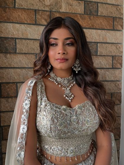 Bridal & Reception Looks photo 7