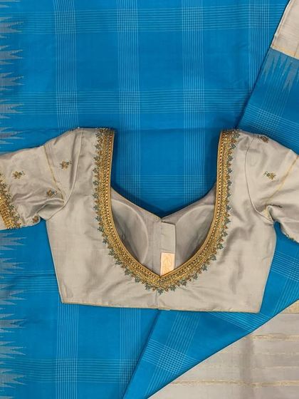 Custom Hand-Embroidered Blouses photo 113