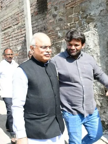 Walking through the streets of Miraj with Dr. Vinay Sahasrabuddhe, showing him the place where our craft has lived for generations.