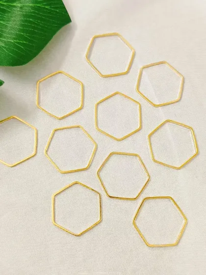 Our hexagon-shaped thin bezels are another great option for contemporary jewelry designs. They can be used individually as pendants or linked together for a unique bracelet.