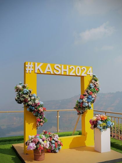 Bespoke Photo Booths & Selfie Corners photo 10