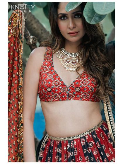 Destination Weddings: We Travel For Love photo 12