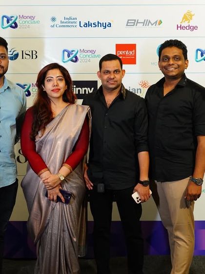 Another group shot from the Money Conclave event. Connecting with peers and leaders in the finance industry is always inspiring.