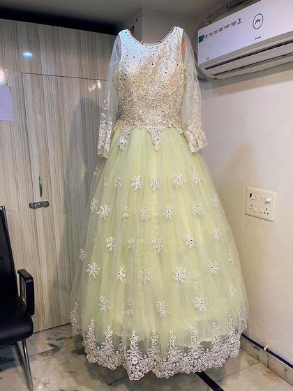 Reception & Cocktail Gowns photo 6