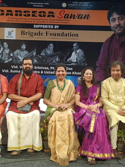 A group photo with all the wonderful artists after a soul-satisfying jugalbandi concert at Chowdiah Memorial Hall. The camaraderie on and off stage is what makes these events so memorable.