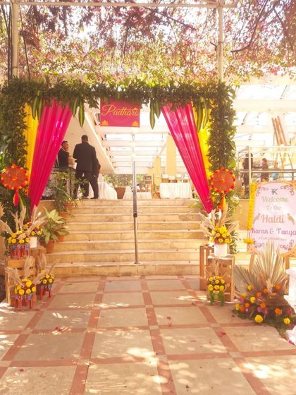 Vibrant Haldi & Mehendi Functions photo 36