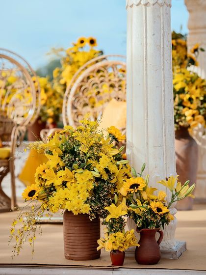 Vibrant Haldi & Mehendi Functions photo 41