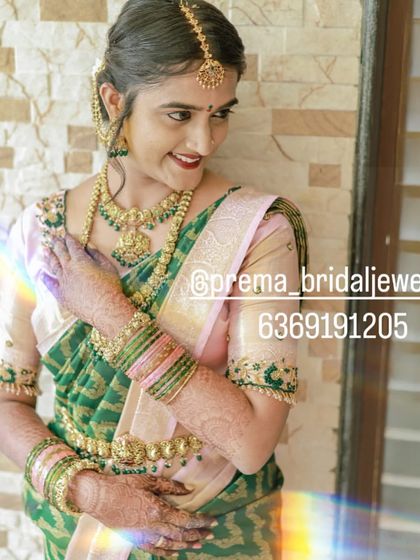 Prema - Bridal Jewellery Rental Happy Brides: Traditional Temple Jewellery photo 20
