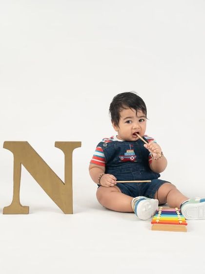 First Birthday & Cake Smash Fun photo 18