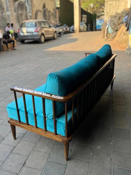 Living Room Seating: Sofas, Daybeds & Benches photo 23