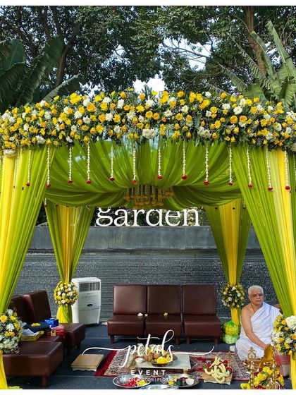 Petals - Wedding Decoration & Styling Timeless South Indian Mandaps photo 48