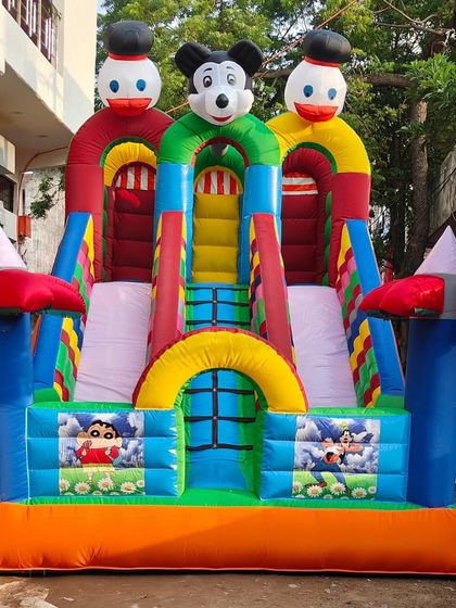 Multi-Lane Sliding Castles photo 7