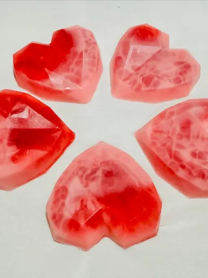 These beautiful, marbled heart-shaped soaps are crafted with love for Valentine's Day. They are a perfect small gift to encourage a moment of self-care and pampering.