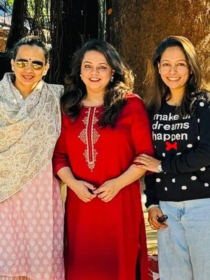 With my dear friend and host Rujuta Diwekar at her beautiful Sonave Farms. It is always a pleasure to perform for people who have a deep appreciation for art and culture.