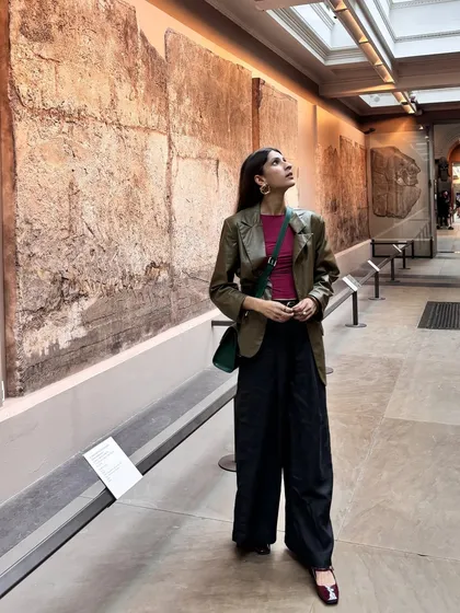 Another shot from the museum, showing how the colors of my outfit pop against the neutral gallery walls. Personal style is about creating your own art.