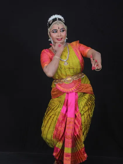 A photo from Sudha’s Arangetram shoot. Her expression here is full of emotion, showcasing the abhinaya skills that are so central to Bharatanatyam.