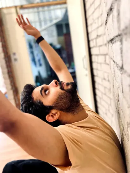 Flux School of Arts - Dance Classes Strength, Flexibility & Acrobatics photo 16